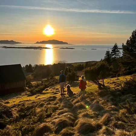 Appartement Fin Med Fjord Utsikt Ulsteinvik